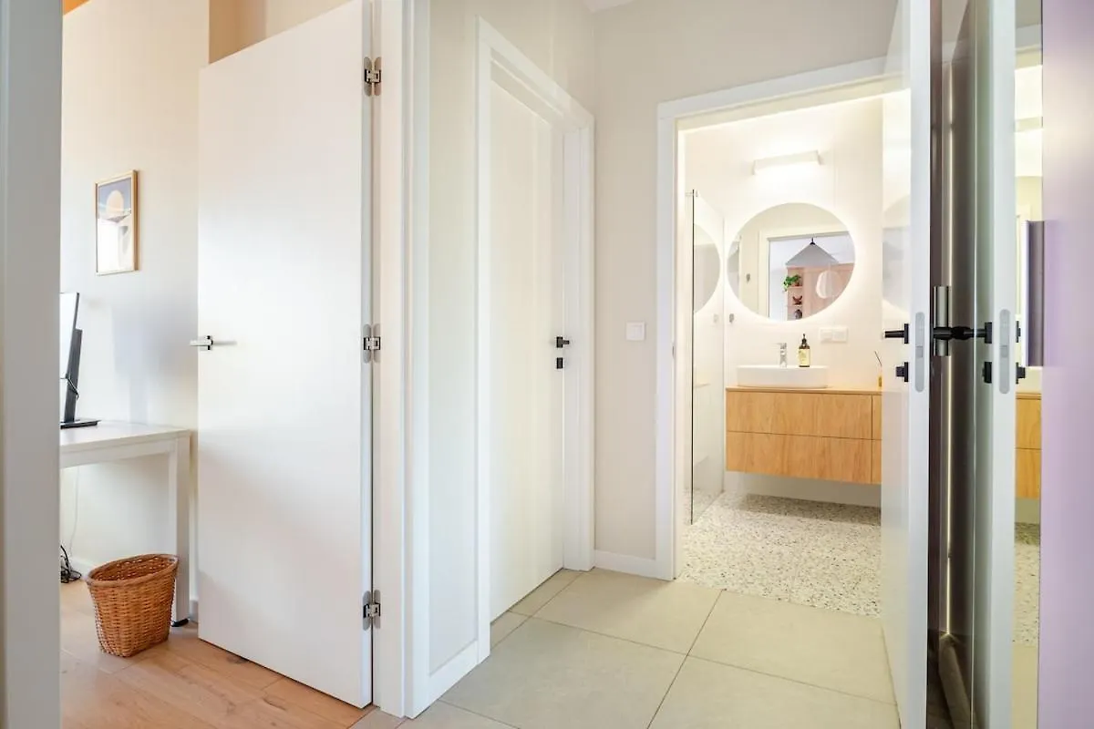 Διαμέρισμα Cosy Home With A Comfy Work Space Βαρσοβία
